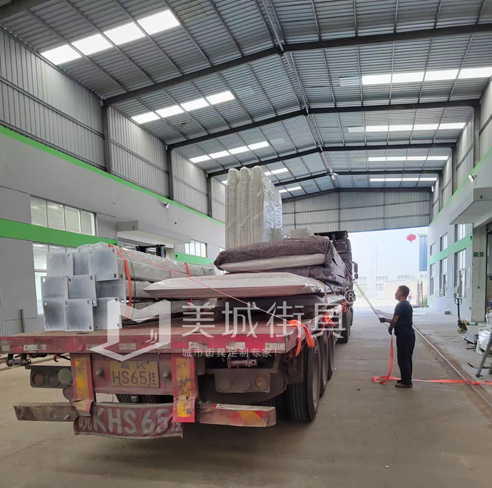 2022.9.7美城街具供應(yīng)安徽金寨公交候車亭發(fā)貨記錄 2022.9.7美城街具供應(yīng)安徽金寨公交候車亭發(fā)貨記錄